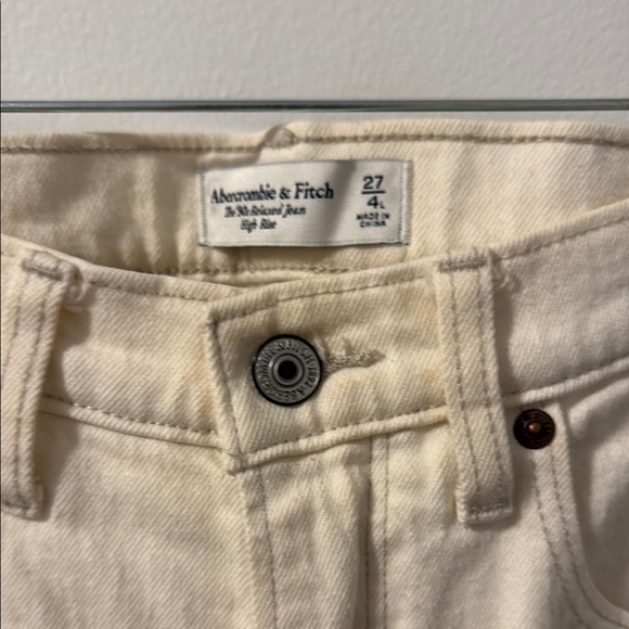 Abercrombie Jeans - Picture 2 of 4